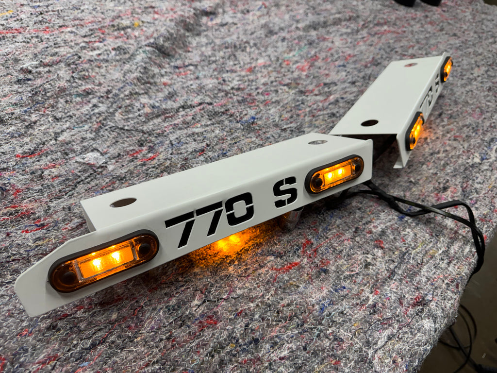 Scania LED デイライト　アンバー左右set Scania LED デイライト アンバー左右set - LED Scania ORANGE⁄WHITE